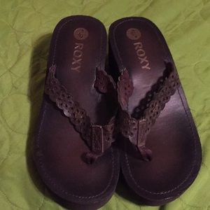 Roxy sandals